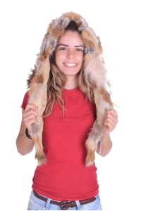 Качулка от естествен косъм