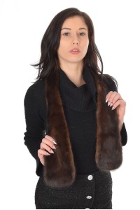 Collar made of mink fur