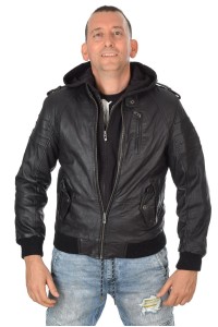 Sporty jacket for men made of genuine leather